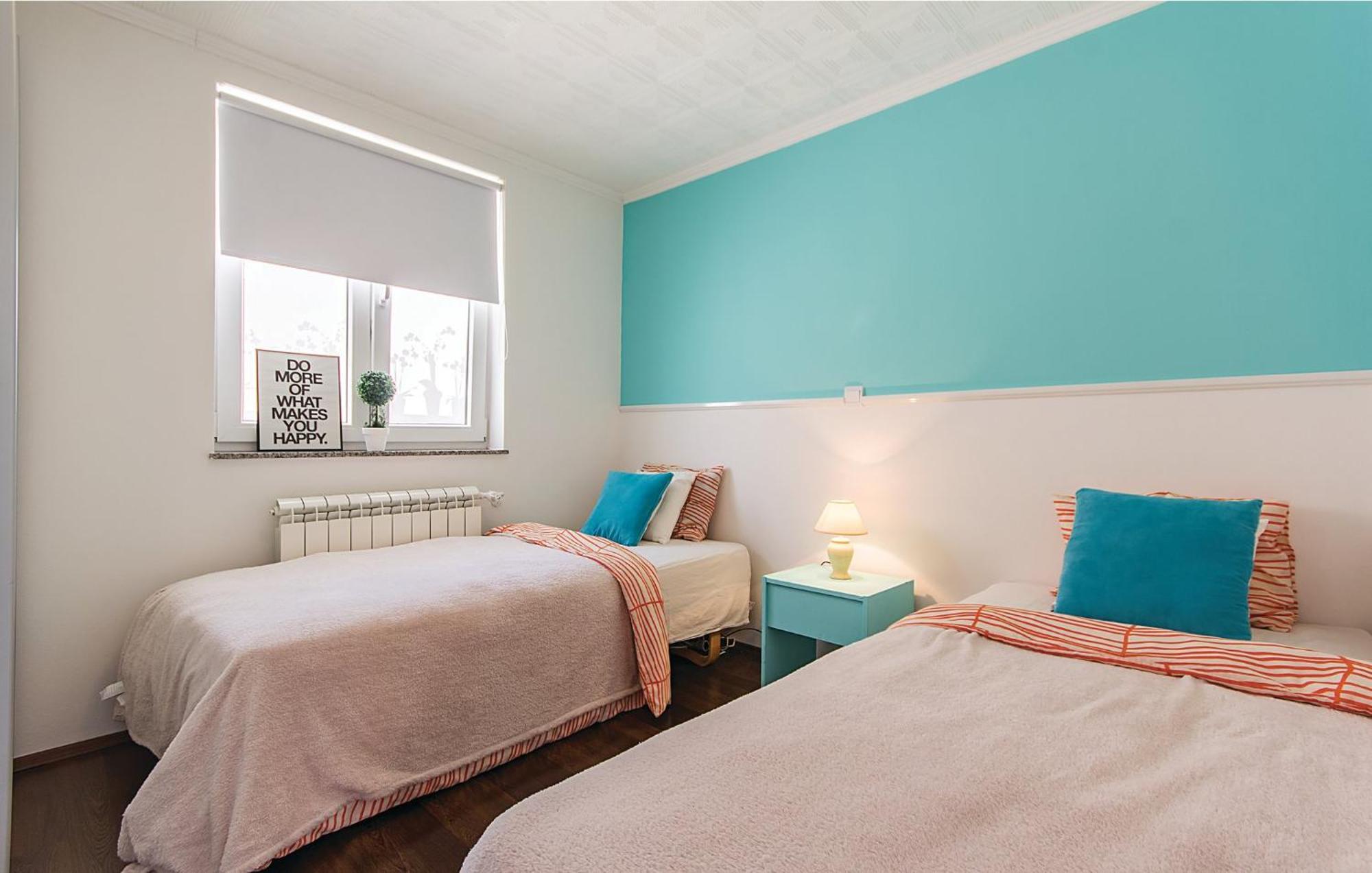 7 Bedroom Stunning Home In Ližnjan エクステリア 写真